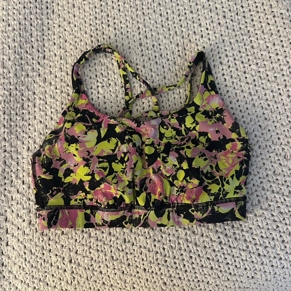 Lululemon sports bra